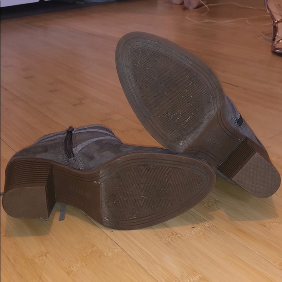 Booties - Picture 4 of 5